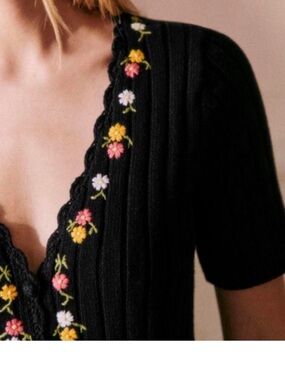 Sezane Black Ribbed V-Neck Sweater with Pink, Yellow & White Floral Embroidery